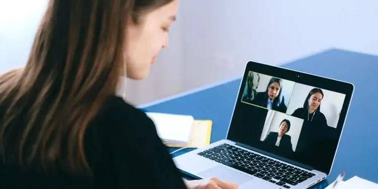Видеоконференция на Chromebook с Zoom