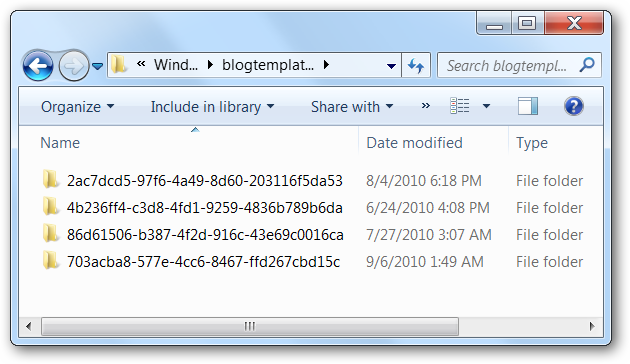 Скриншот: содержимое папки с кэшированными файлами темы