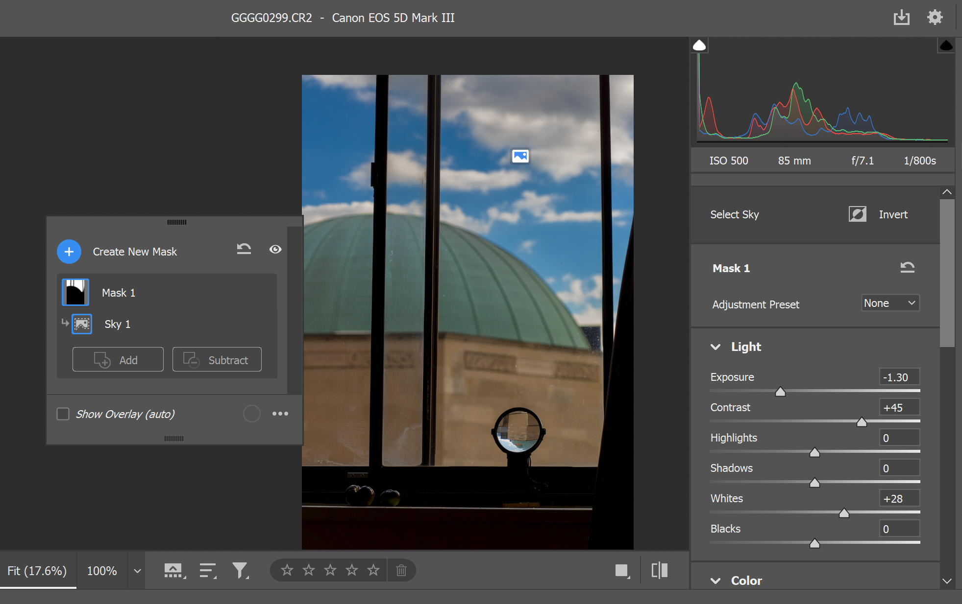 Затемнение неба через инструмент маскирования в Camera Raw