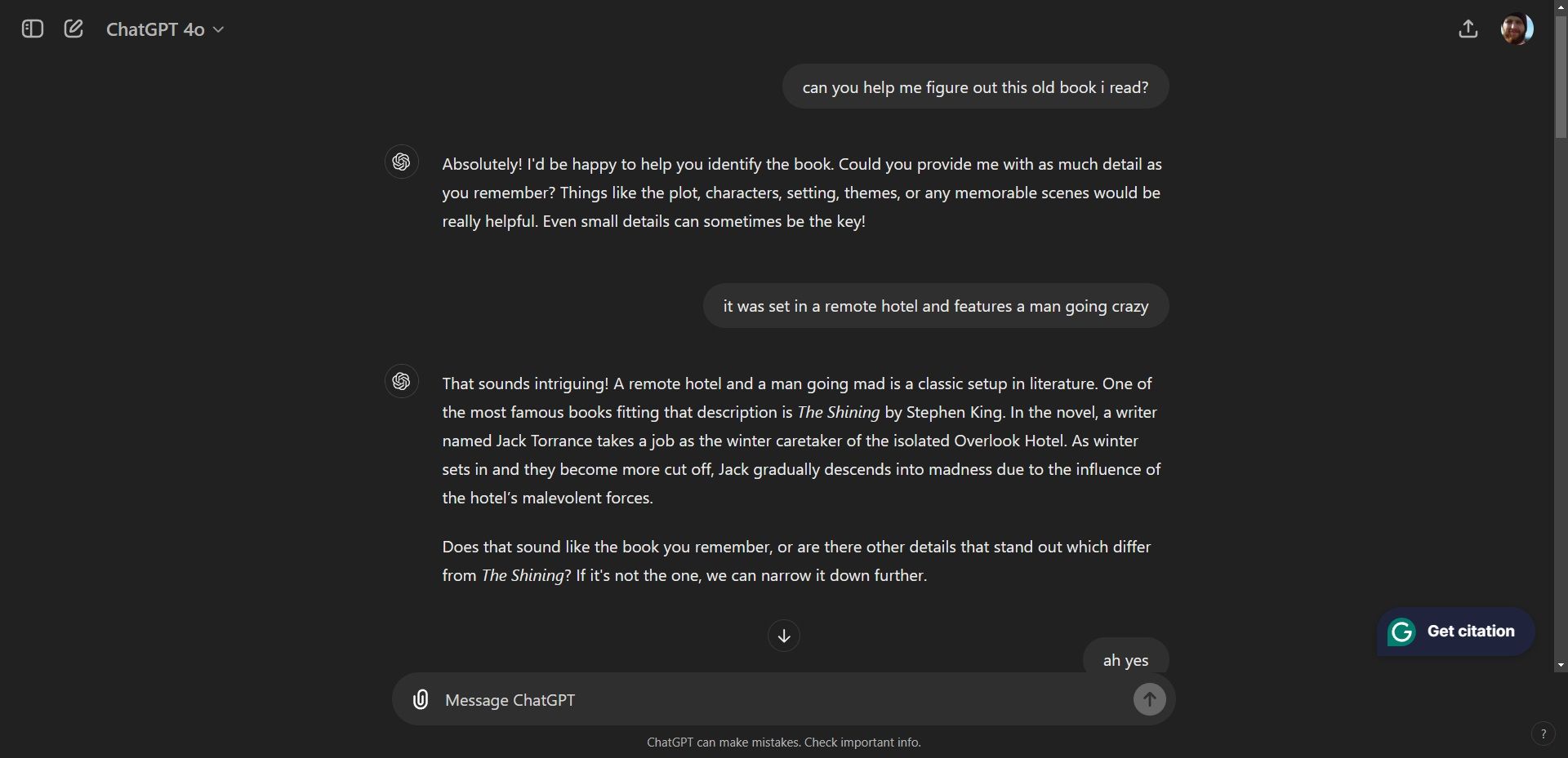 Помощь чат-ИИ в определении книги «Сияние»