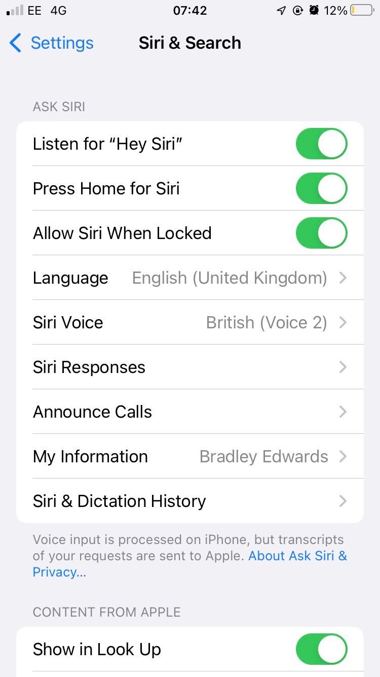 Скриншот iOS Настройки > Siri и Поиск