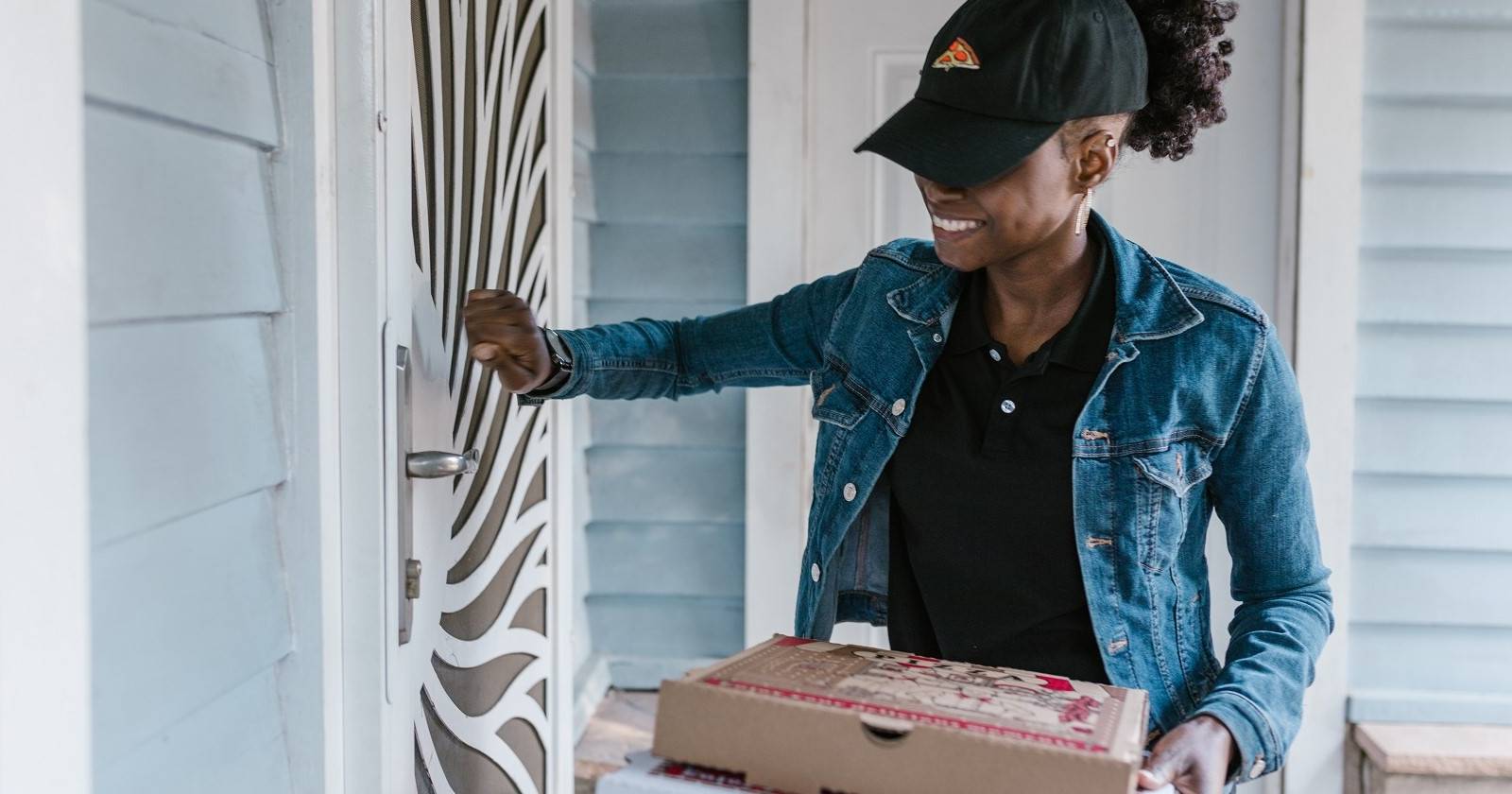 Видеопанель Ring у входной двери