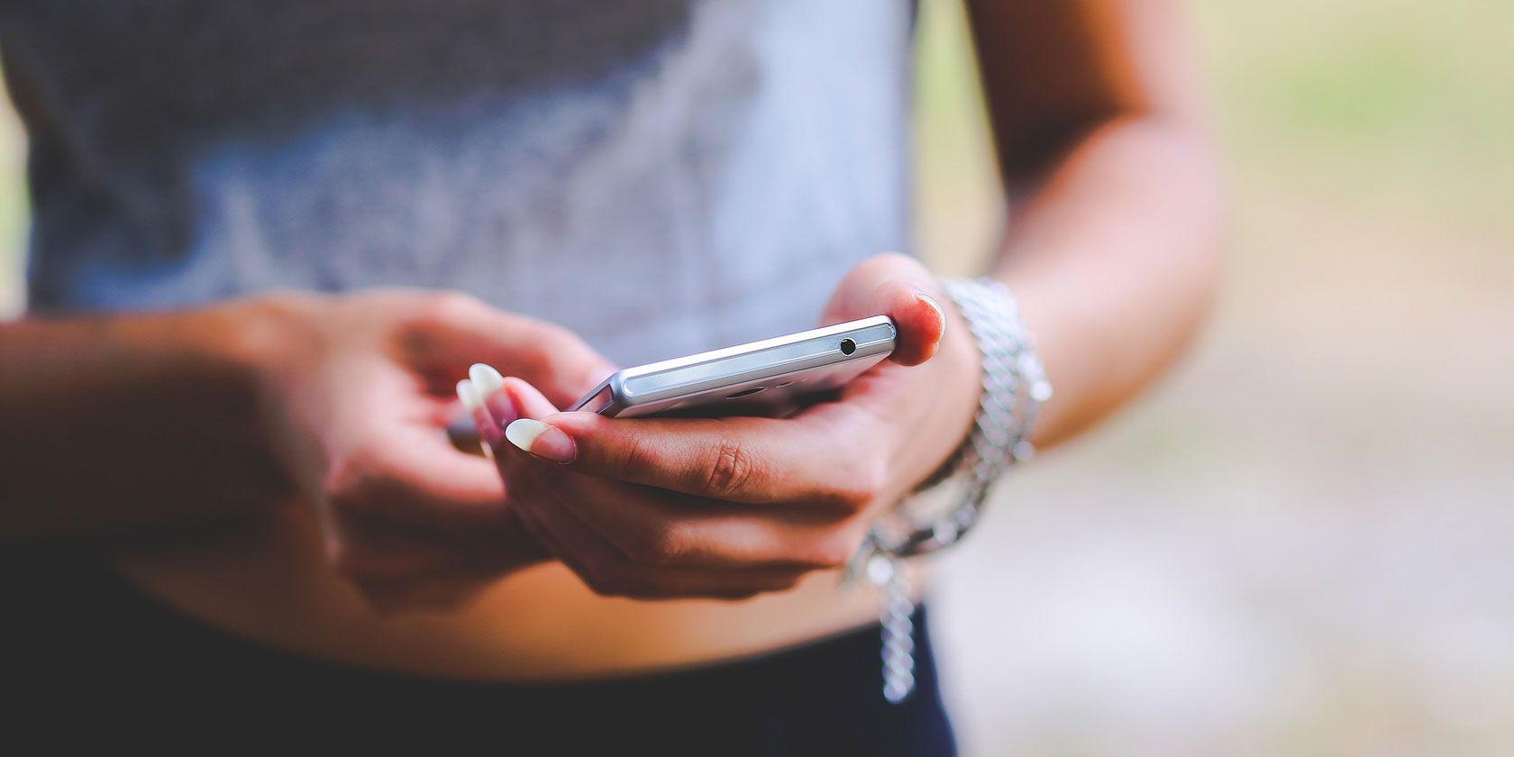 Как сообщить о спам‑SMS и остановить его