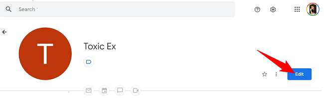 Выберите «Изменить» в правом верхнем углу.
