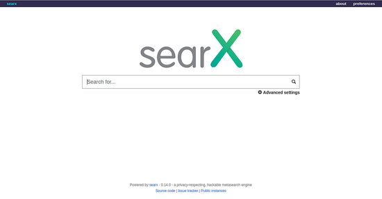 Интерфейс поиска Searx с полем ввода и результатами