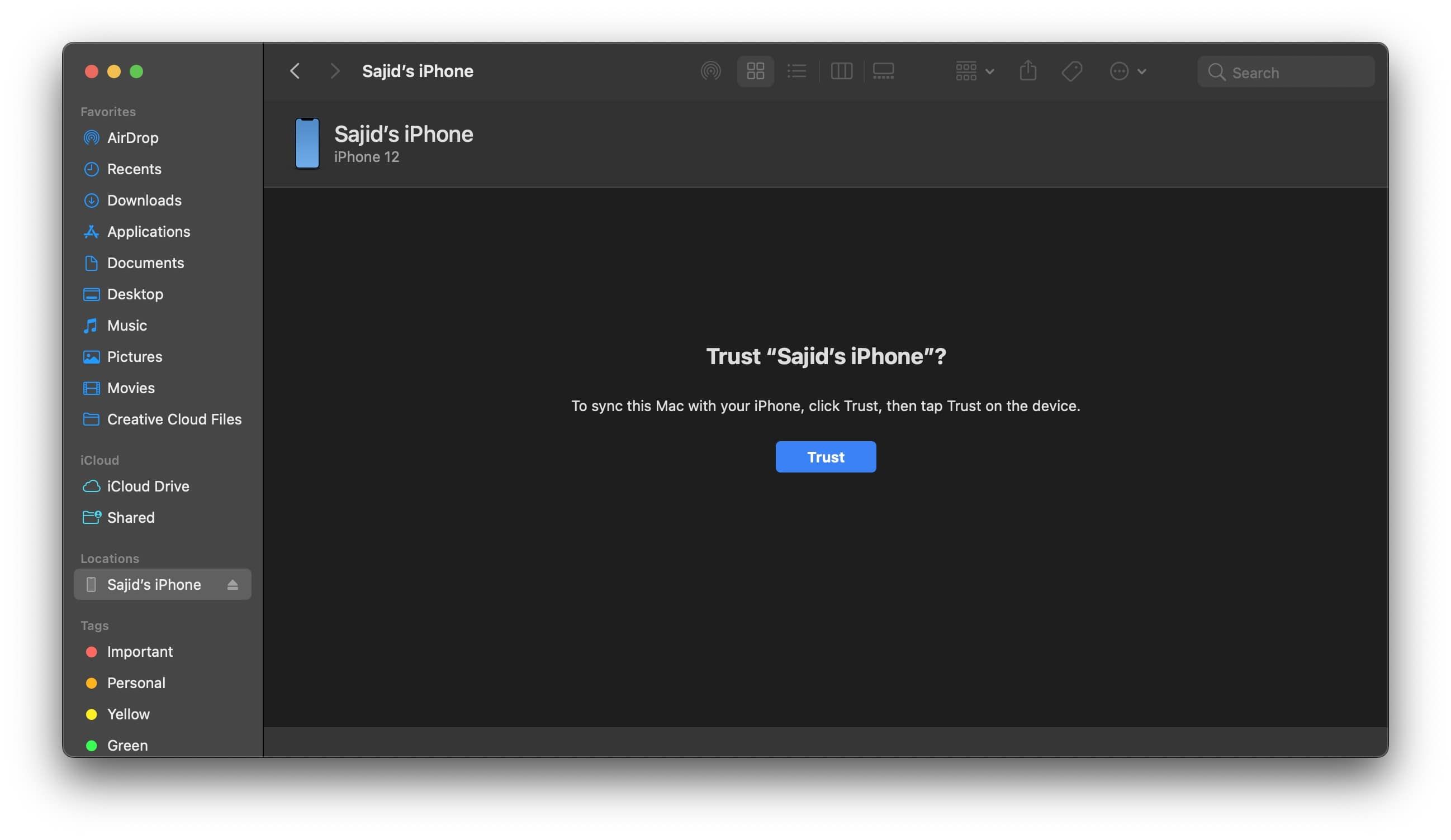 Выберите iPhone в Finder и нажмите Доверять