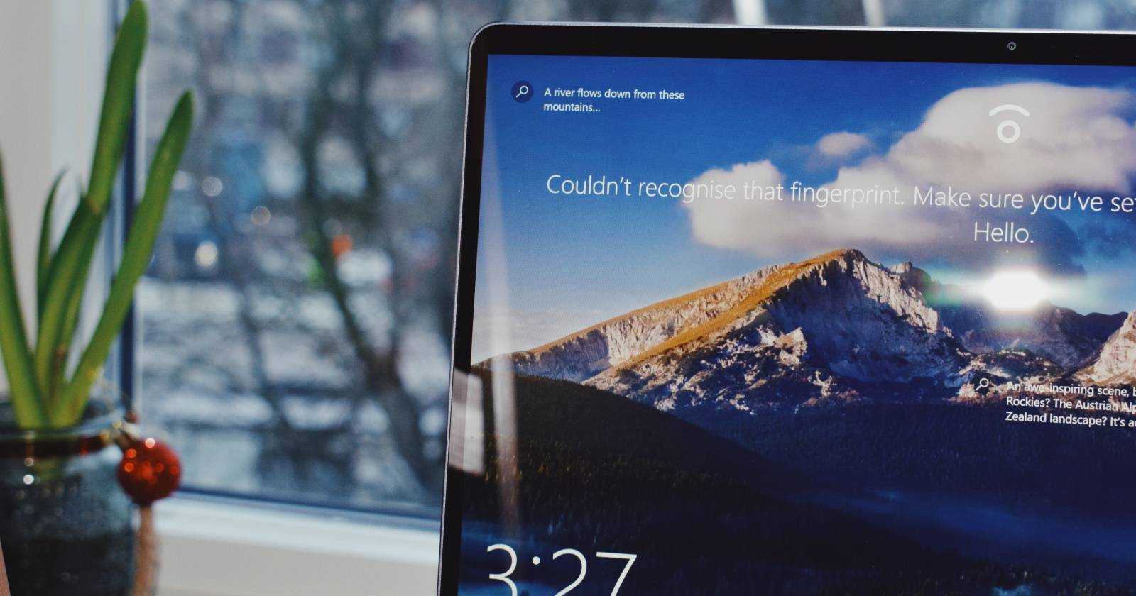 Ноутбук с Windows 10 и экраном входа