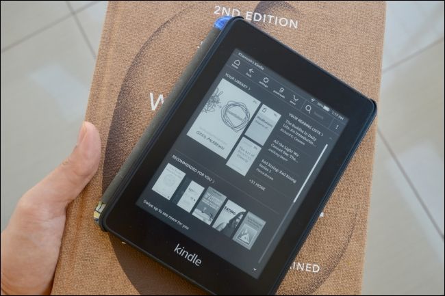 Домашняя страница Kindle в тёмном режиме