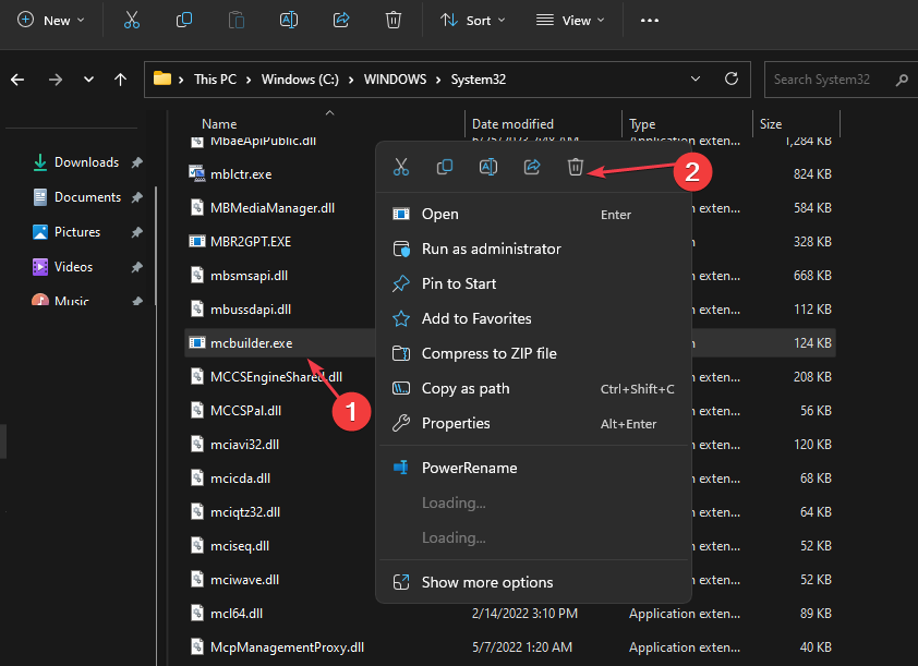 Скриншот проводника с файлом mcbuilder.exe и командой Удалить