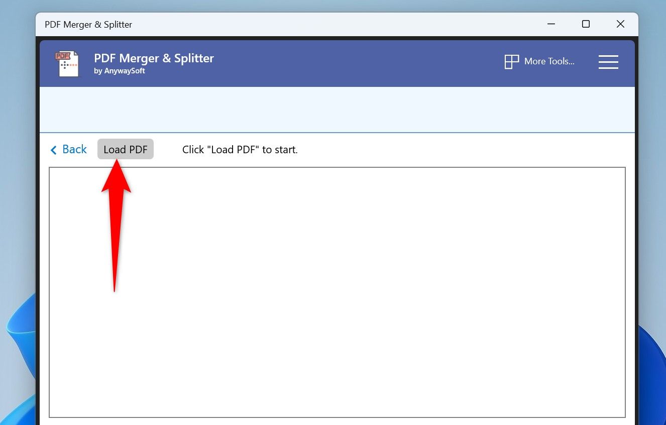 Кнопка Load PDF подсвечена в приложении.