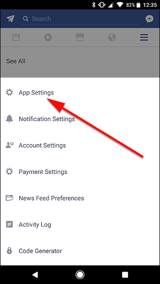 Экран настроек приложения Facebook с переключателем звука для видео