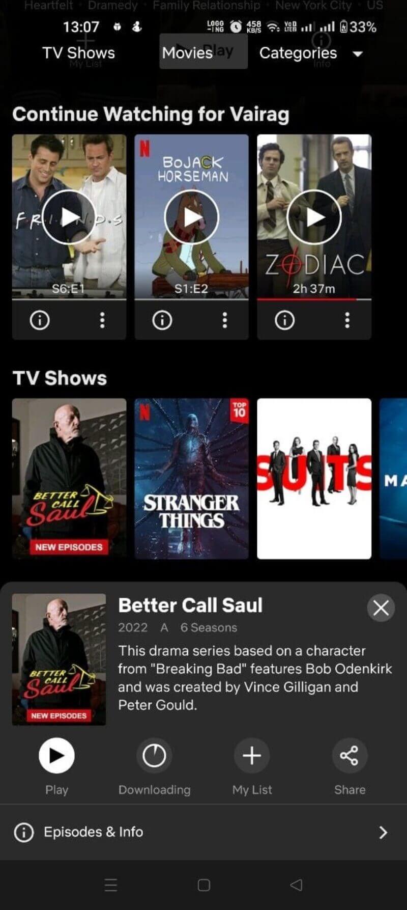 schermata della sezione Download su Android con stato progresso