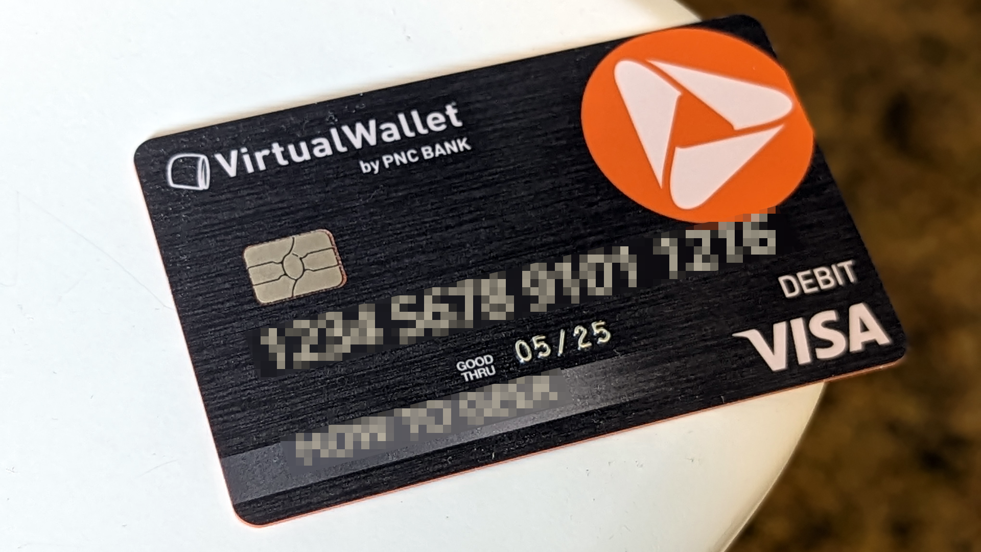 Как безопасно скрыть данные на фото и в документах