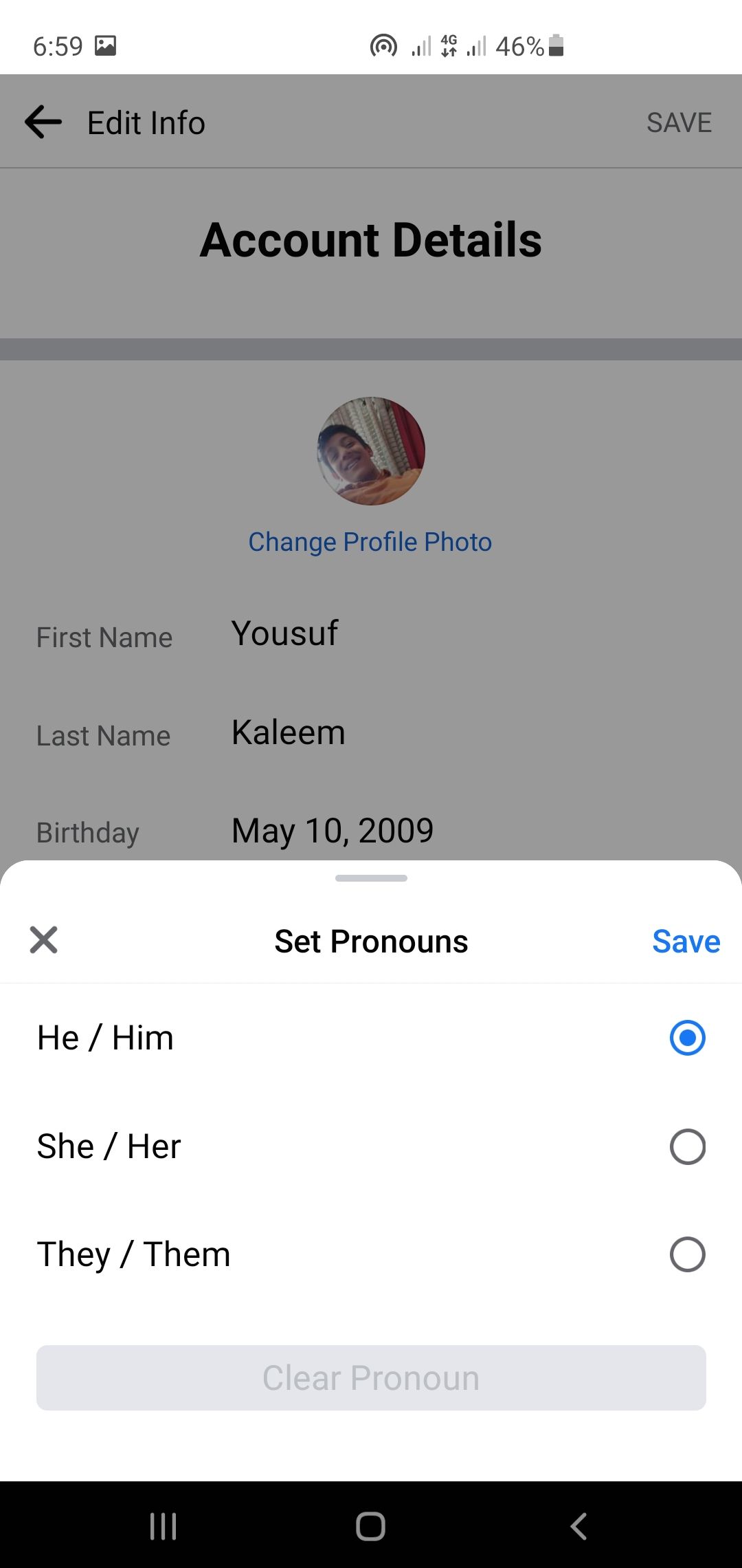 Выбор местоимений в Messenger Kids