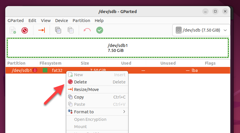 Щёлкните правой кнопкой по разделу и выберите Delete для удаления существующего раздела