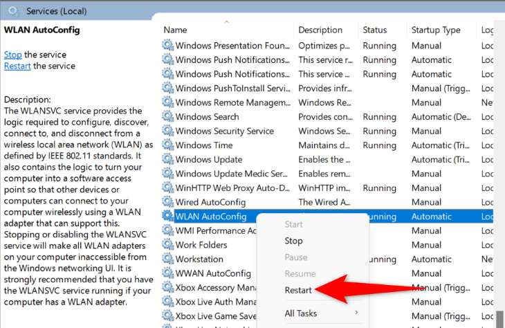 Контекстное меню службы 'WLAN AutoConfig' с пунктом 'Перезапустить'