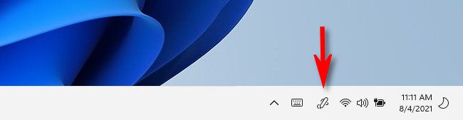 Значок меню пера Windows 11 в панели задач.