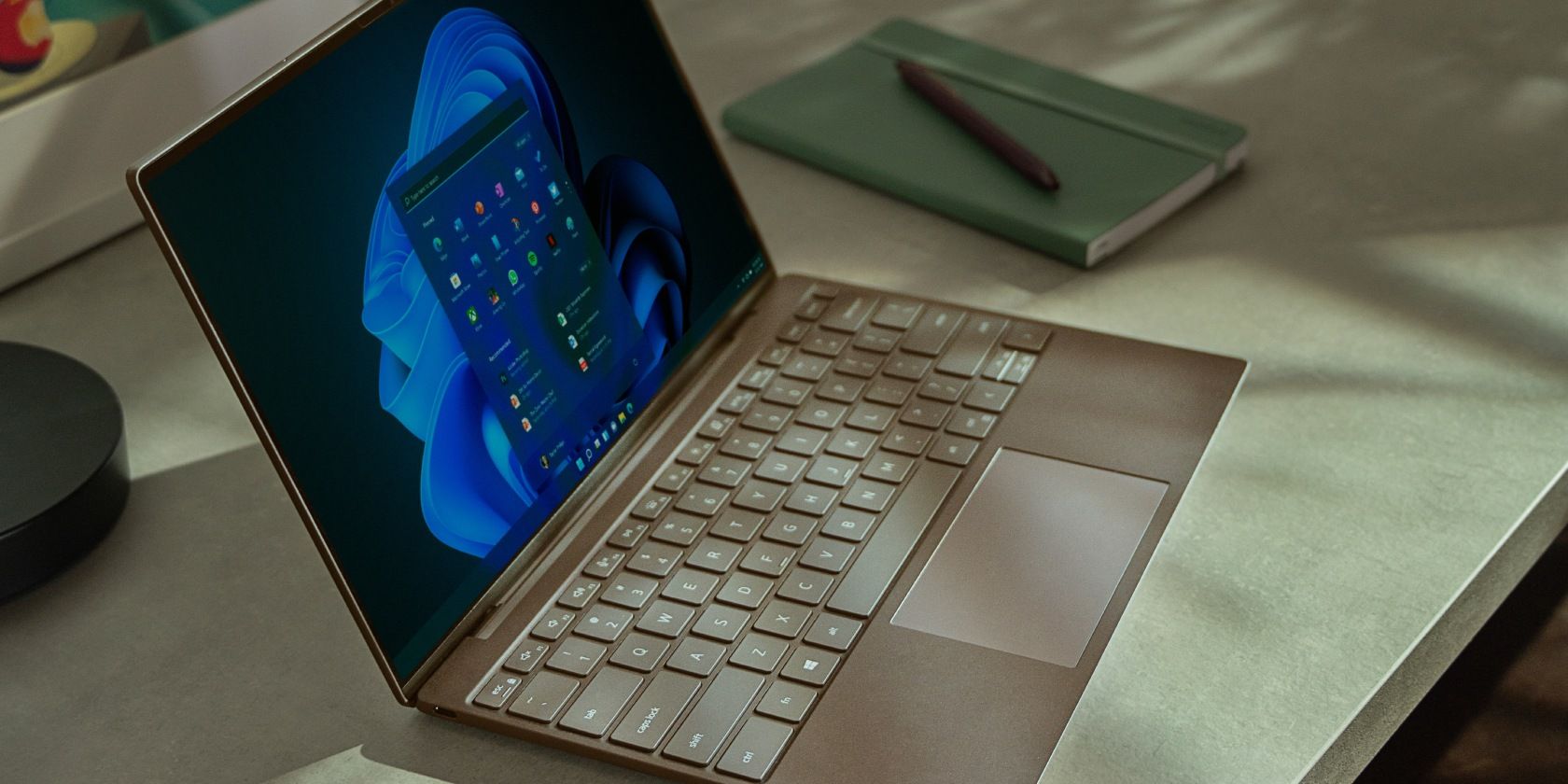 Вернуть опцию «Выбирать, откуда получать приложения»