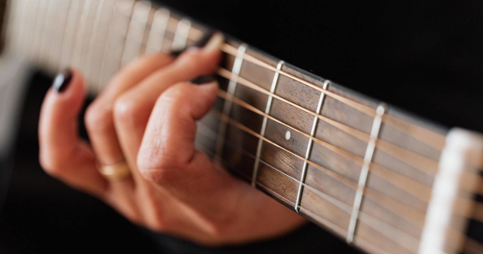 Как записывать акустическую и электро‑акустическую гитару