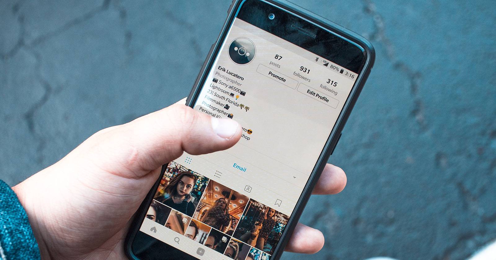 Instagram на телефоне пользователя
