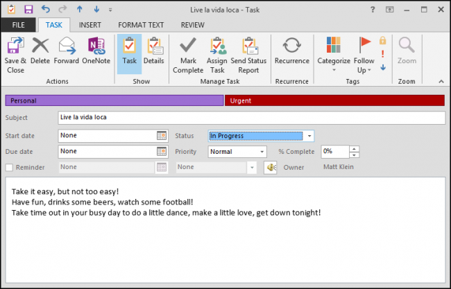 Задача с отмеченными категориями 'Личное' и 'Срочно' в Outlook