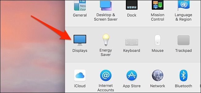Окно настроек дисплея в macOS