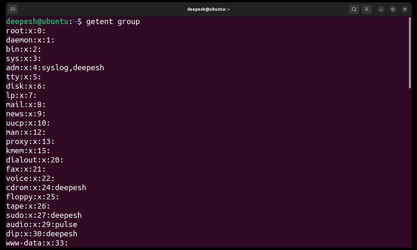 вывод getent group