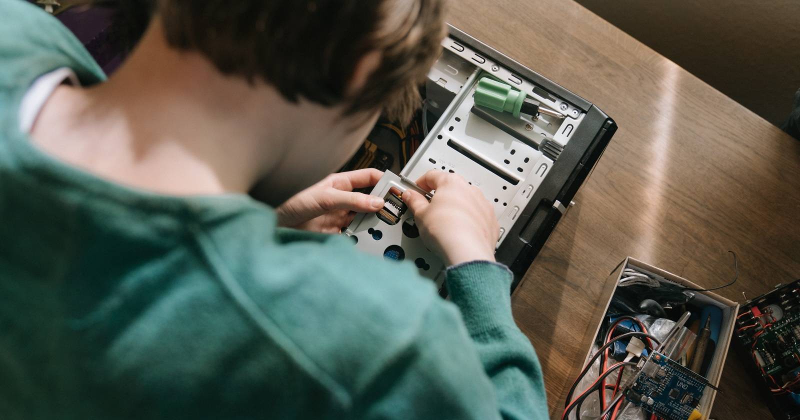 Компьютер не включается — шаги по устранению