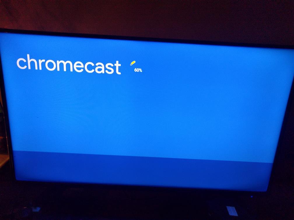 Телевизор с воспроизведением видео, управляемый с ноутбука