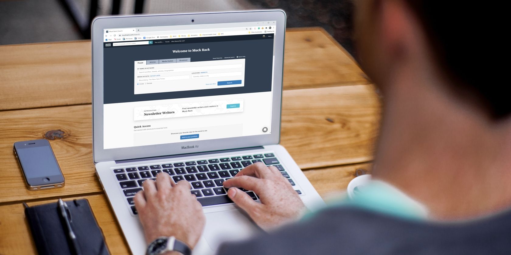 Muck Rack — портфолио и нетворкинг для авторов