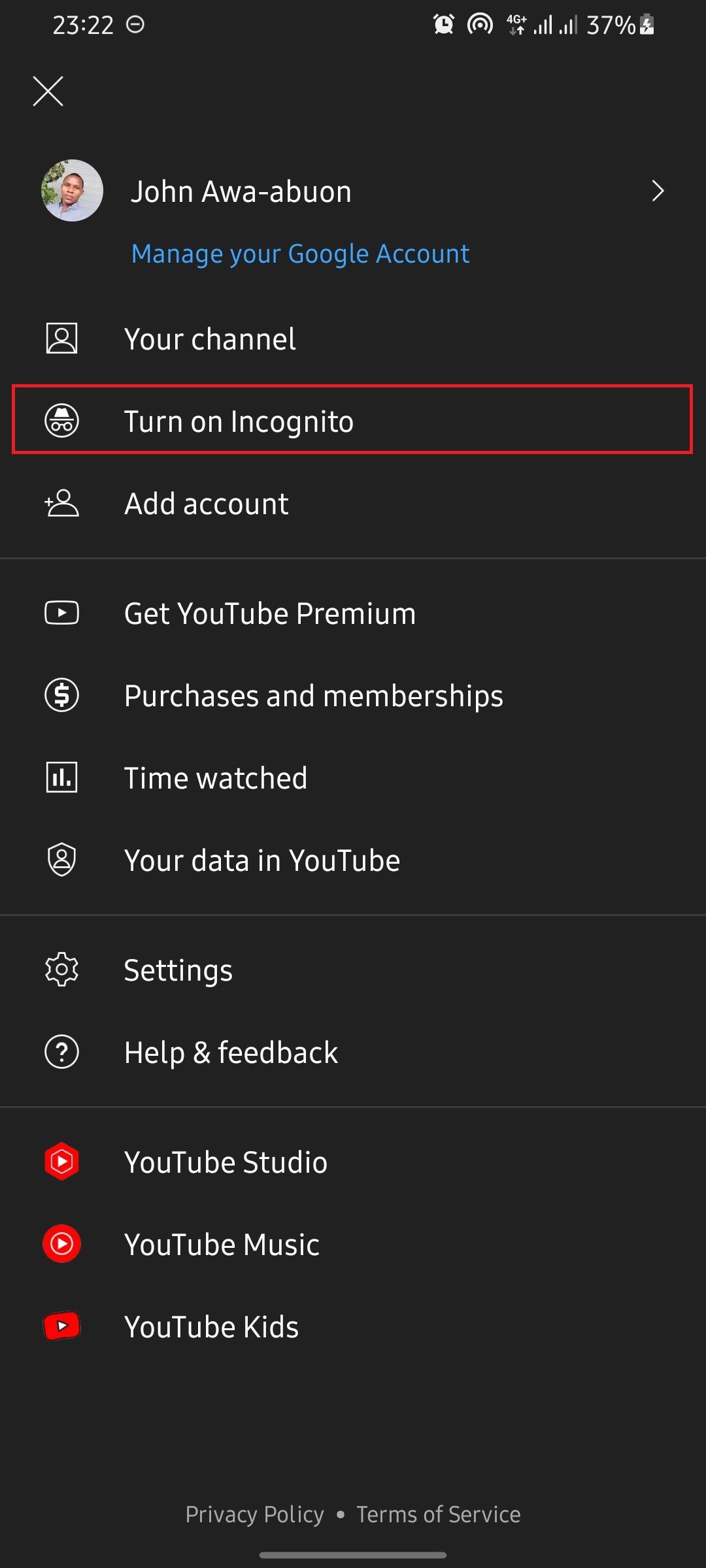 Меню профиля YouTube с опцией инкогнито выделенной