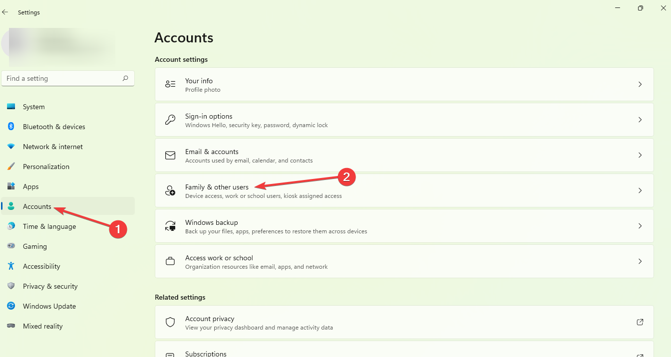 Список учётных записей и опция изменения типа