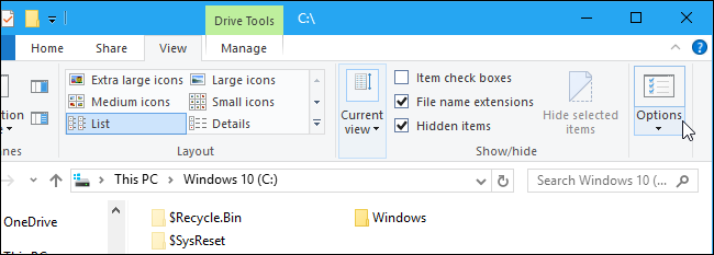 Откройте Проводник, затем нажмите Параметры.