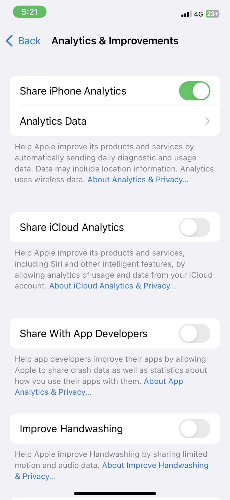 Переключатель «Поделиться аналитикой iPhone» включён