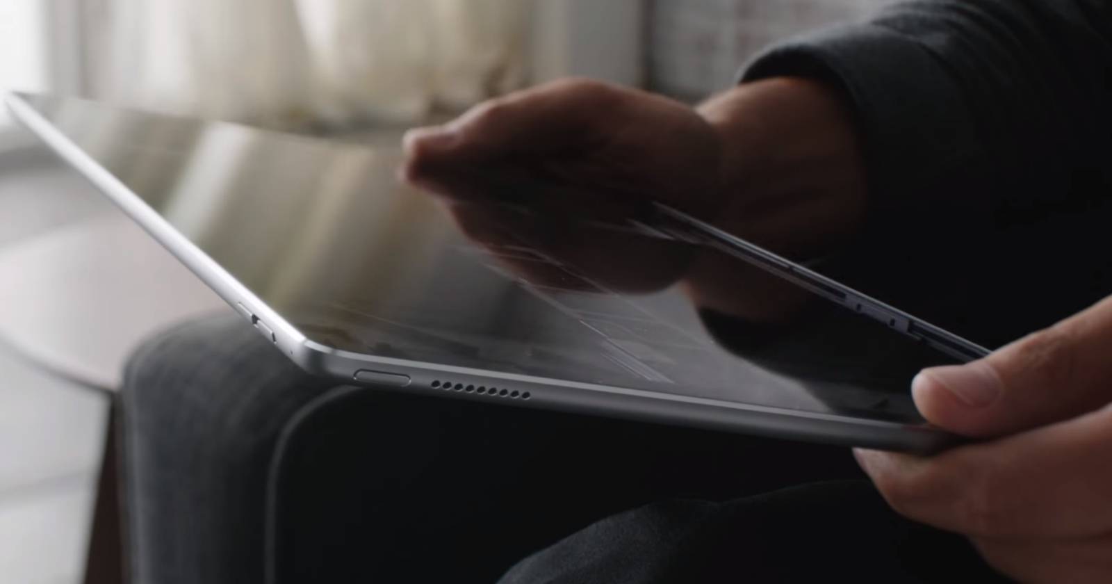 Полноэкранное приветствие сервиса BigAssMessage