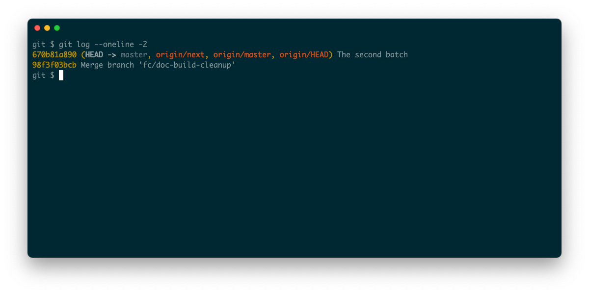Скриншот терминала с выводом git log -2