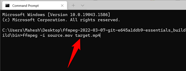 Процесс конвертации MOV в MP4 с FFmpeg в терминале.
