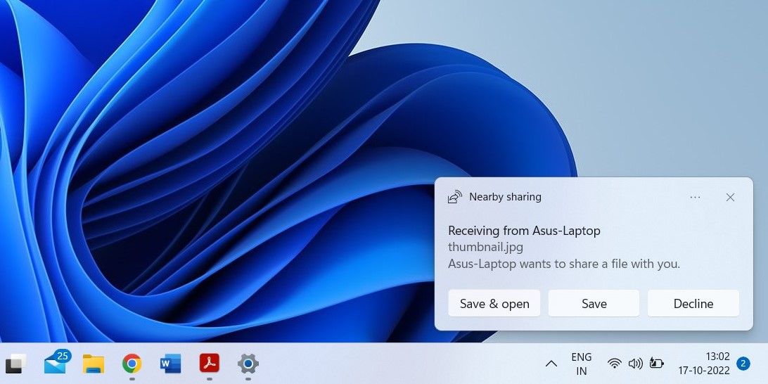 Уведомление на принимающем устройстве для принятия файла
