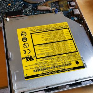 Замена DVD на SSD в MacBook — пошагово
