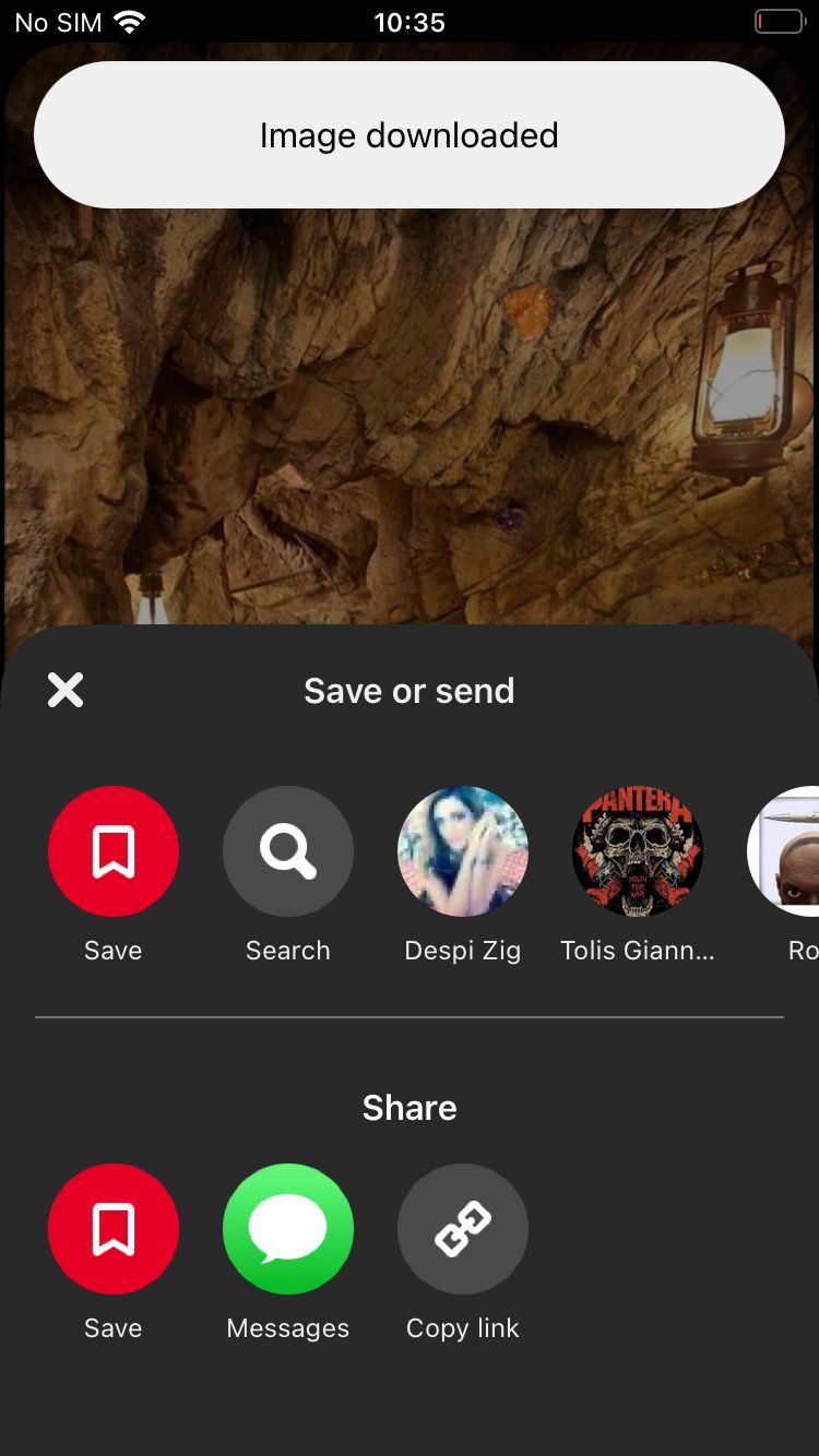 Уведомление о загрузке изображения в приложении Pinterest на iOS