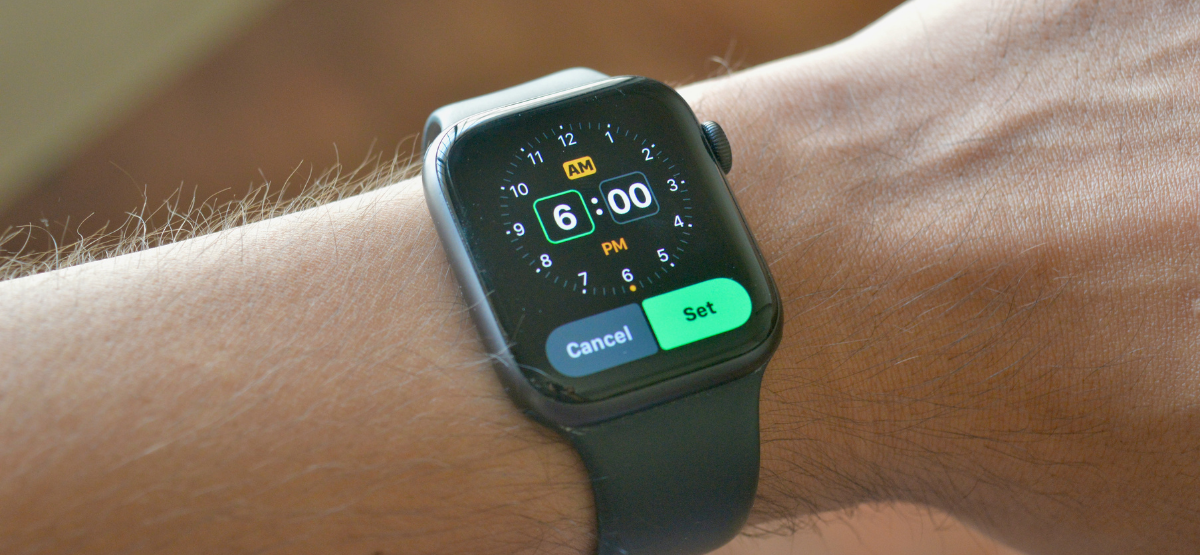Как установить будильник на Apple Watch