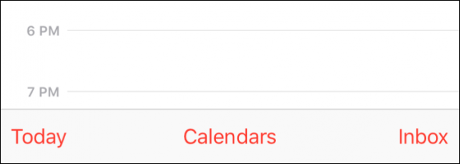 Скриншот: список календарей в приложении «Календари» на iPhone