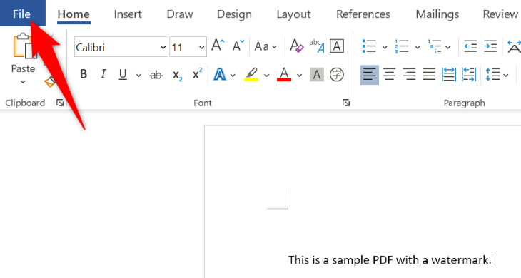 Выберите Файл в левом верхнем углу Word.