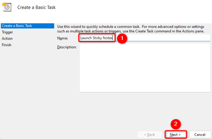 Введите имя задачи и выберите Далее