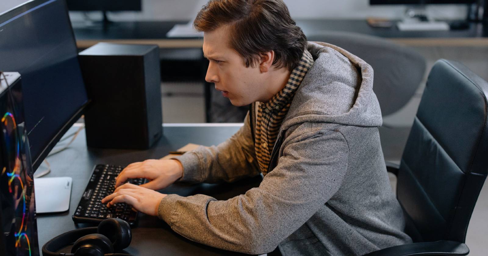 Клавиатура печатает справа налево в Windows