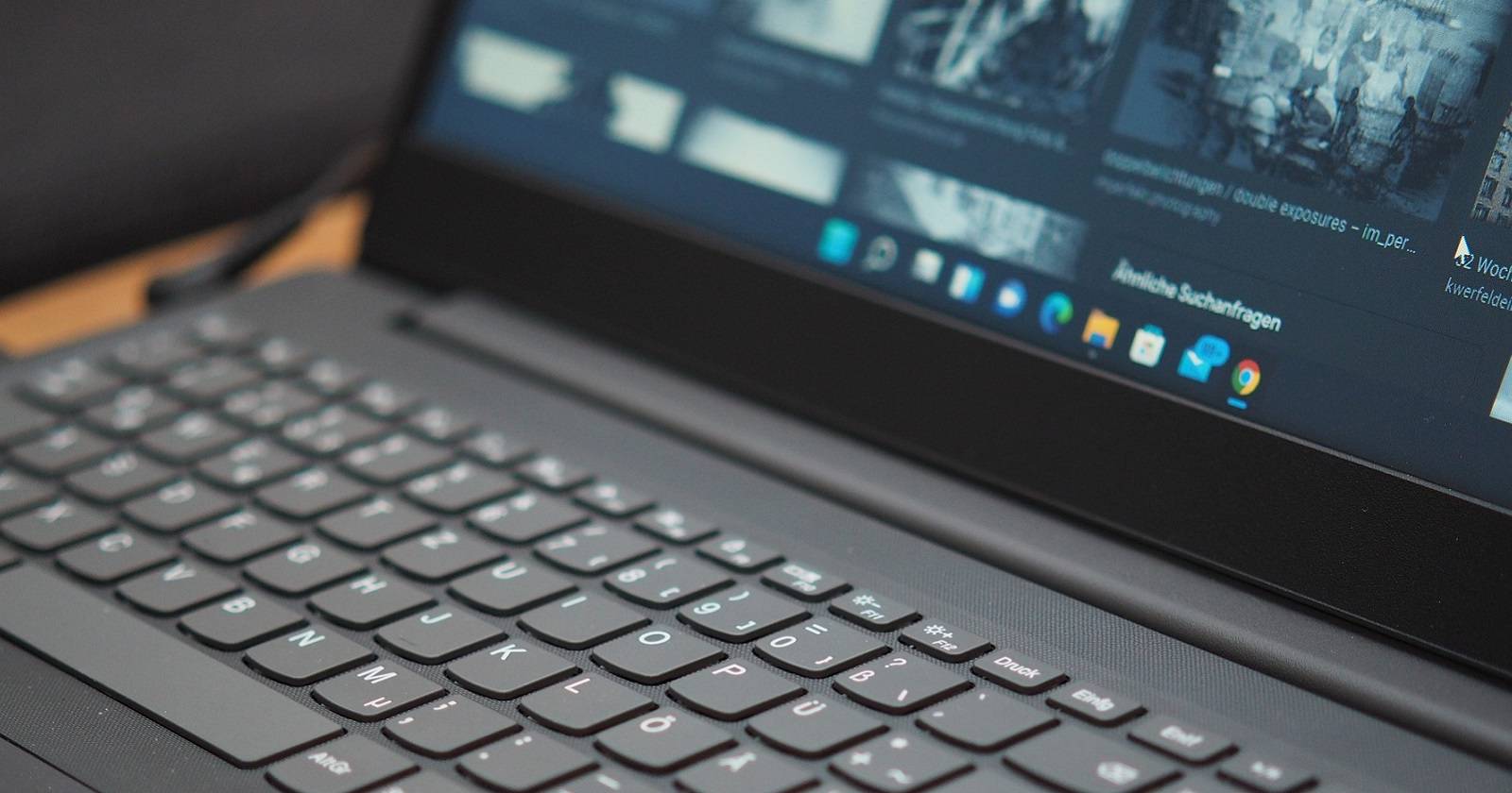 Панель задач Windows 11