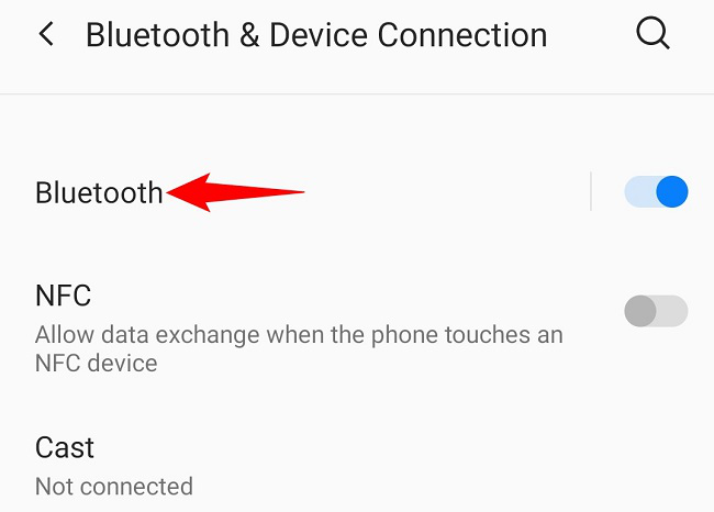 Откройте раздел Bluetooth и подключение устройств в настройках Android.