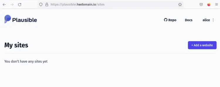 Панель Plausible — добавить сайт