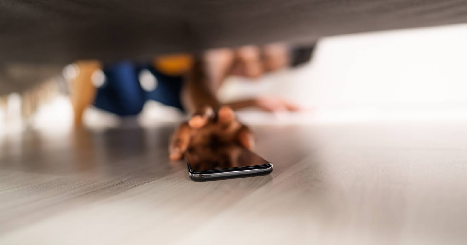 Найти телефон через Google Assistant