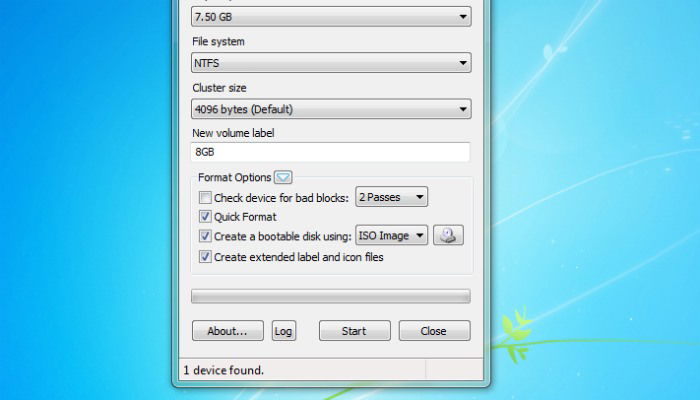 Rufus: выбор устройства и образа ISO